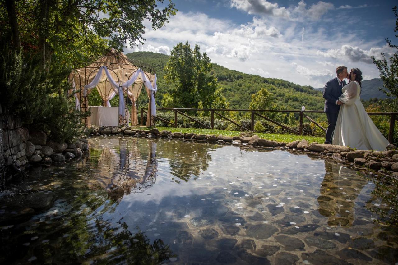 Pensjonat Borgo Casale Albareto  Zewnętrze zdjęcie